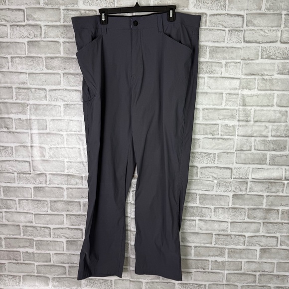 Orvis Dark Gray Nylon Stretch Water Repellent Outdoor Hiking Pants Mens 40 x 32 - Picture 1 of 8